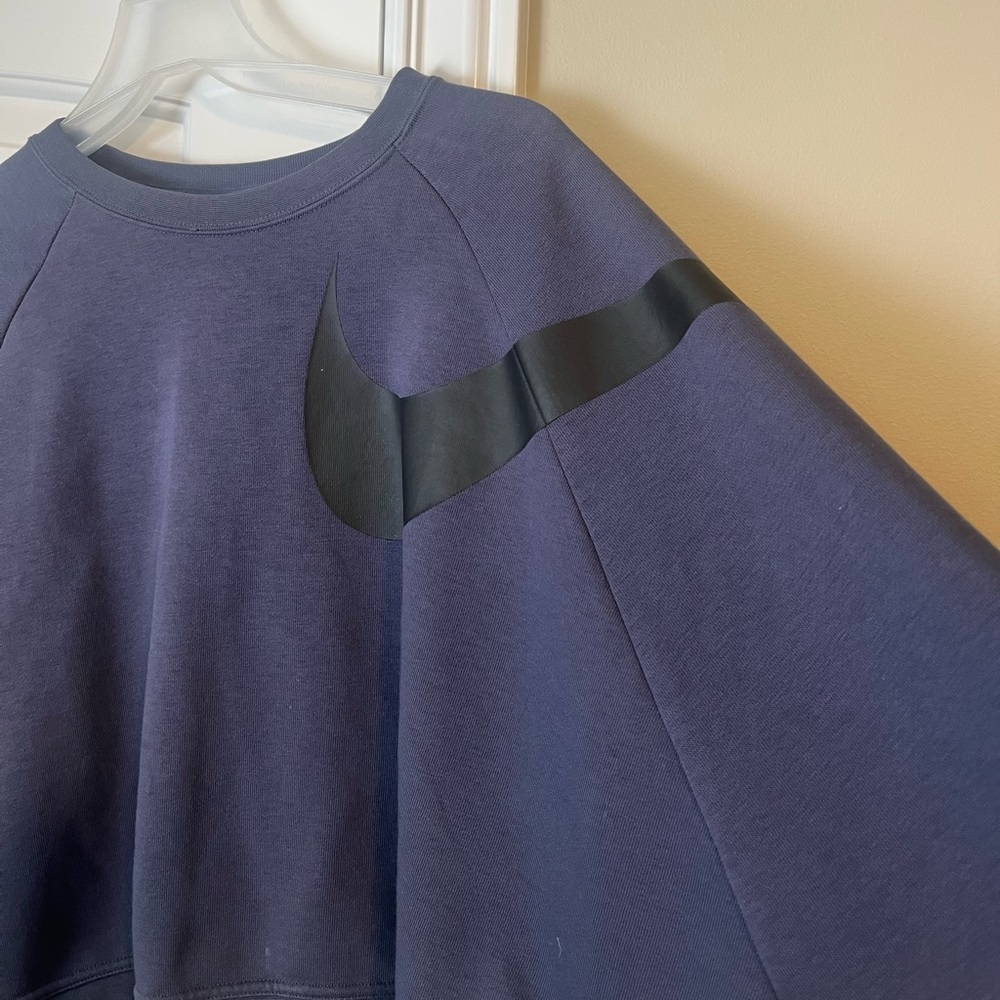 Cropped Blue Nike Crewneck